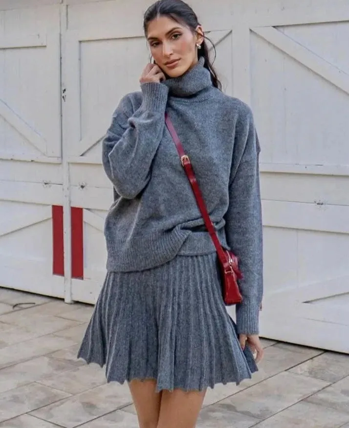 High Neck Knitted Pullover Pleated Mini Skirt Suit