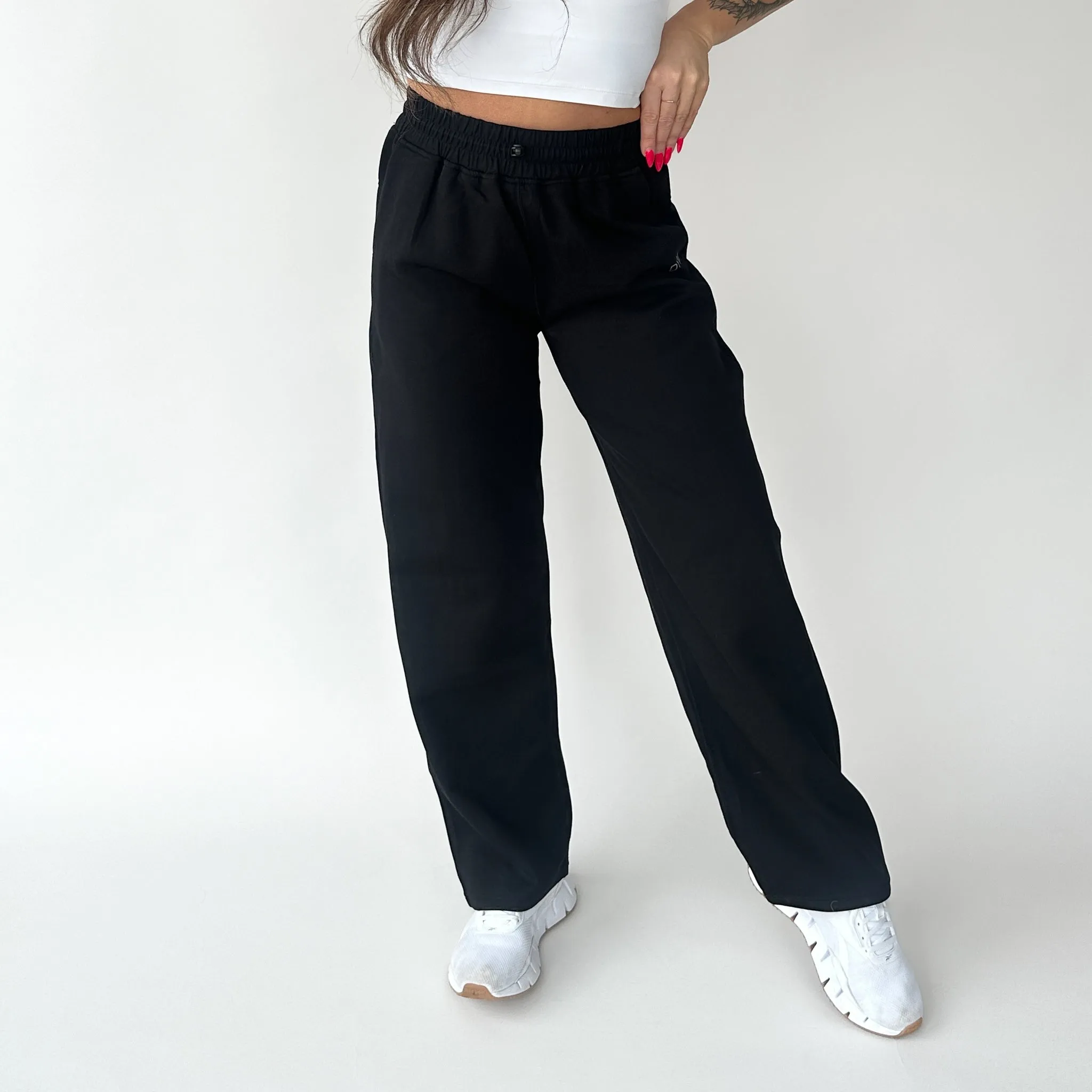 Relax Wide Leg Sweatpant w/ Cinch Drawstring