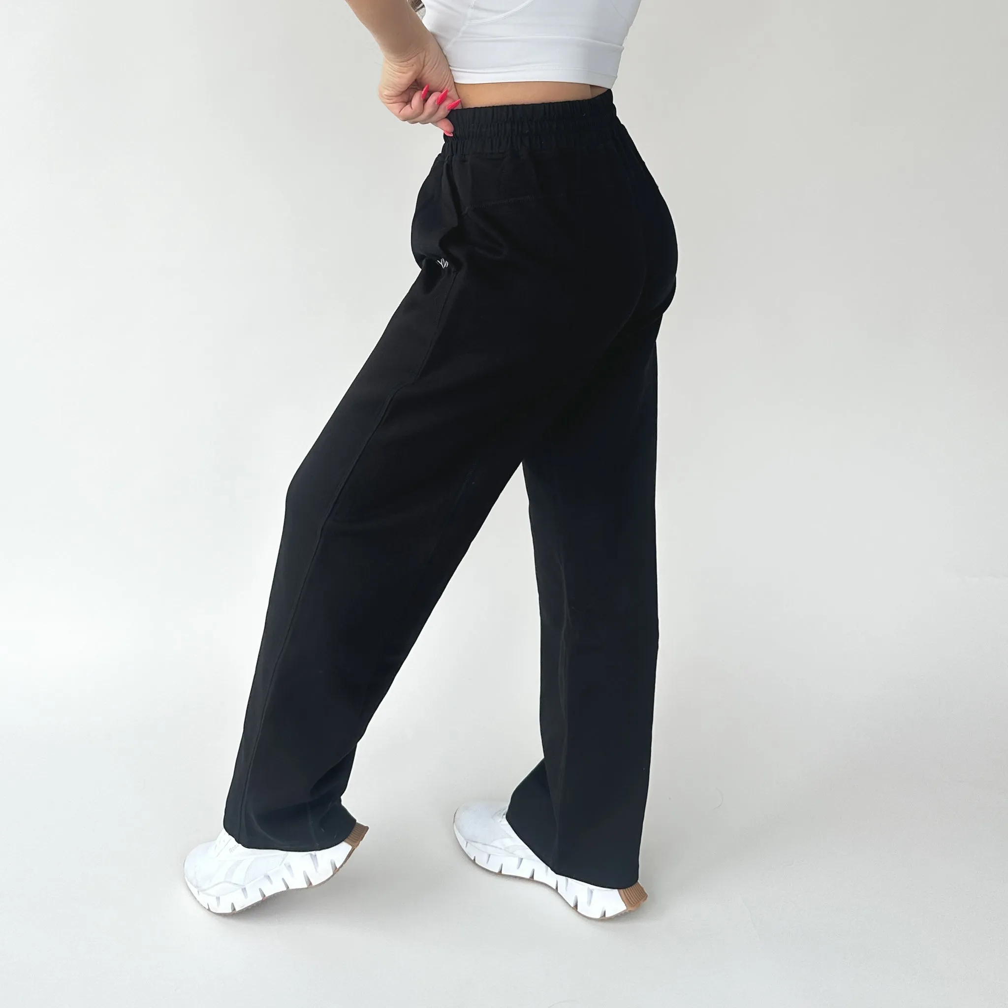 Relax Wide Leg Sweatpant w/ Cinch Drawstring